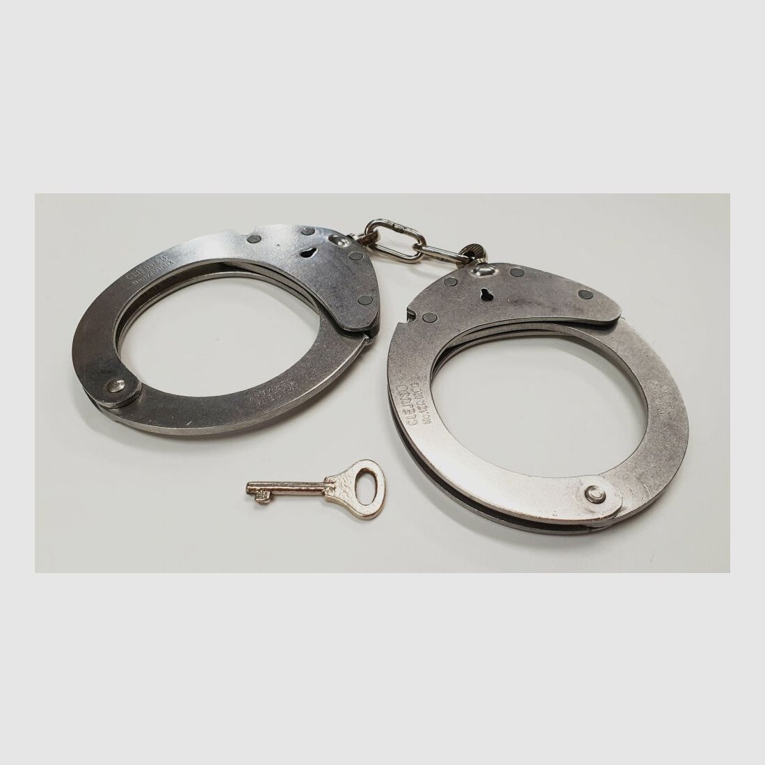 CLEJUSO Clemen & Jung e.K. Handcuff CLEJUSO No. 12 A INOX large, stainless steel handcuff, Made in Germany, used