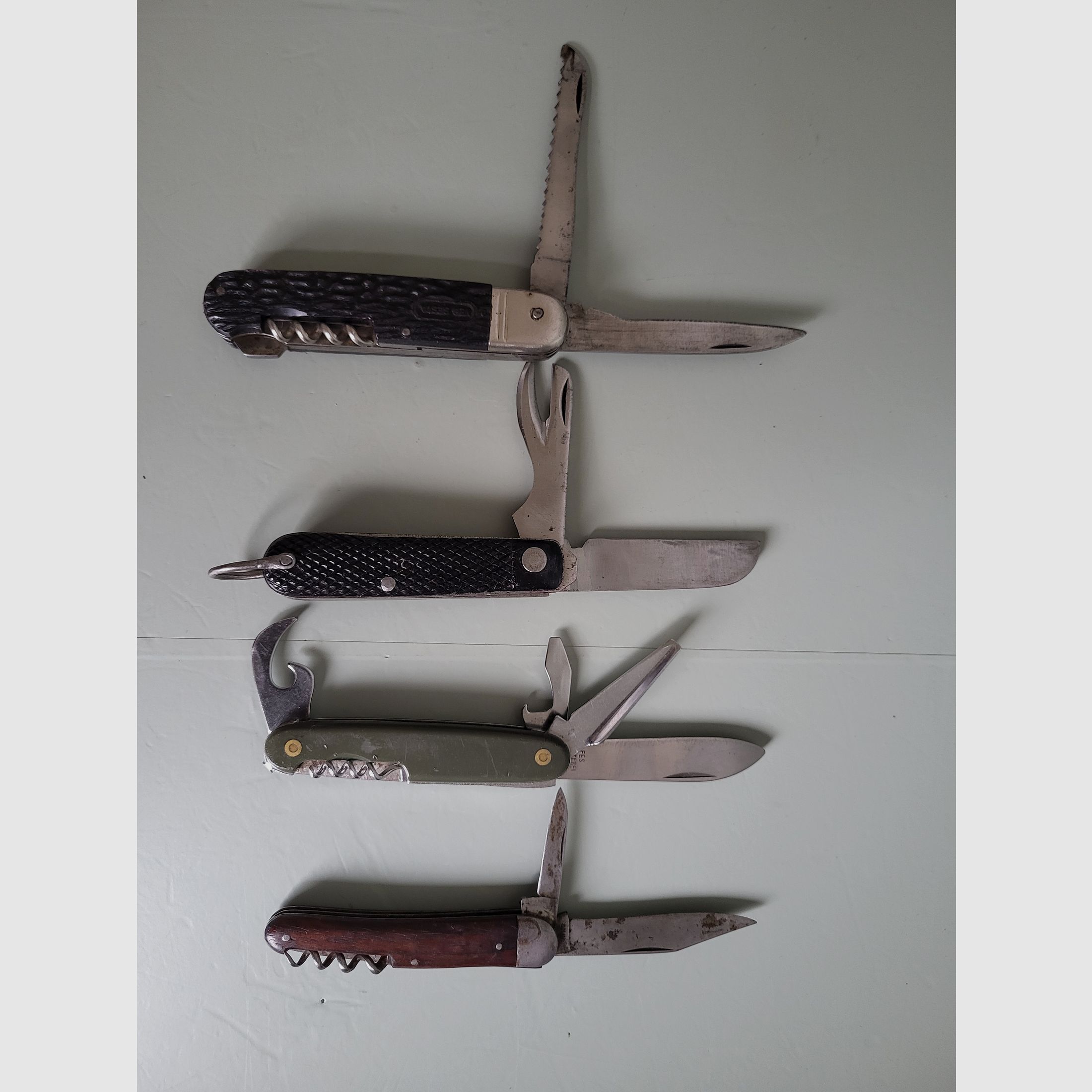 Militar - Soldados - Cuchillos de bolsillo de la Kriegsmarine - Navajas - 2. GM - Alemania - EE.UU - Inglaterra - Años 1943