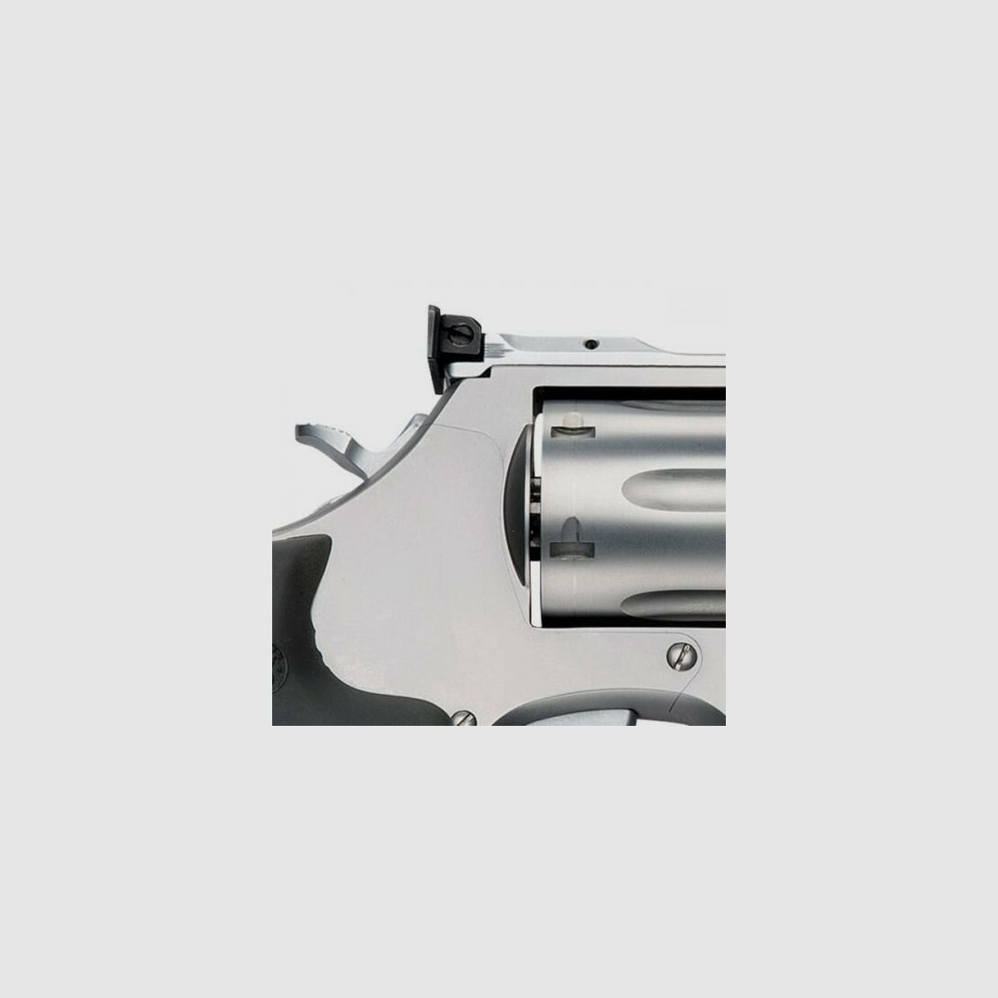 Smith and Wesson S&W Revolver Mod. 686 . Competitor Performance Center