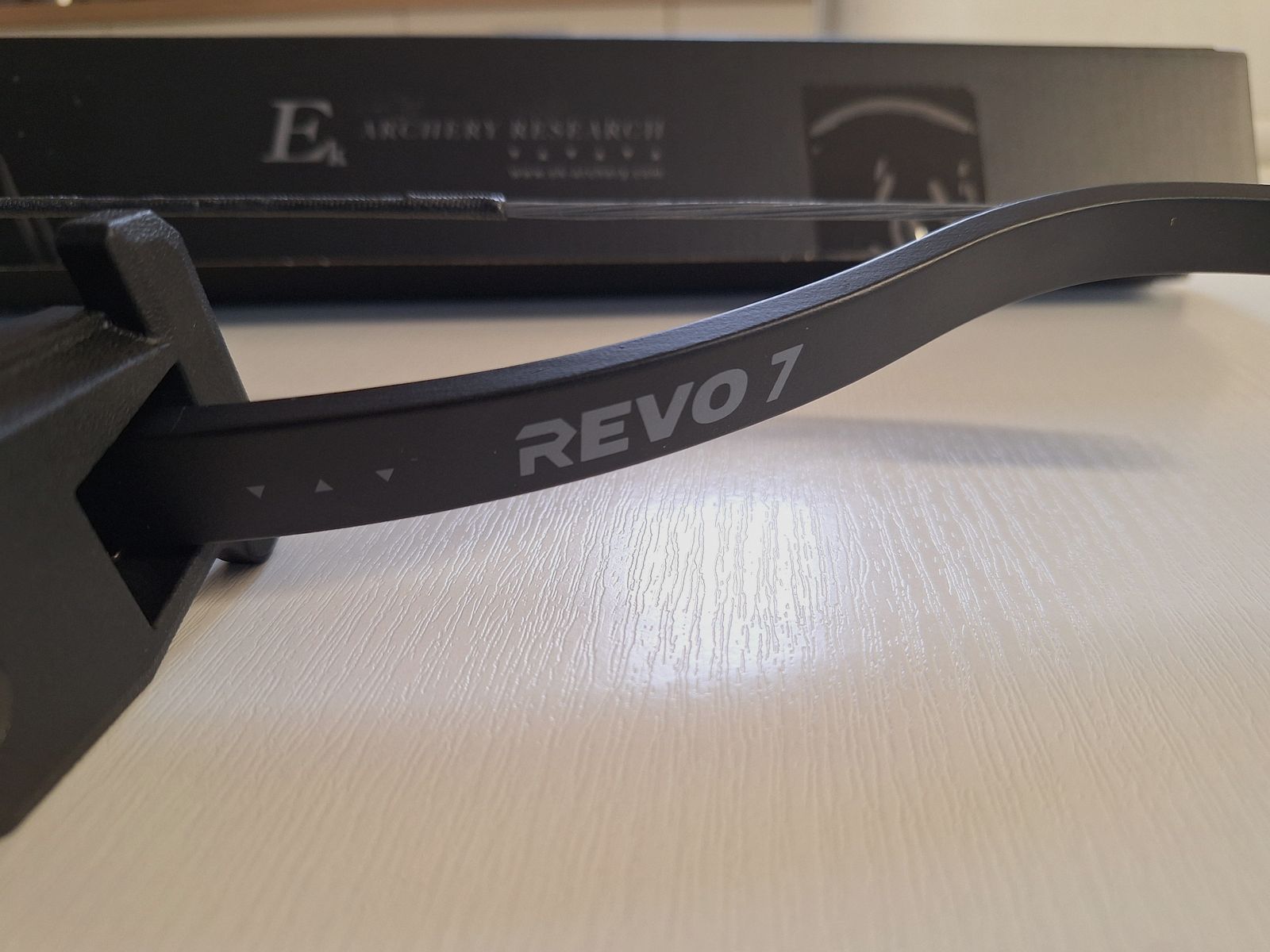 90 lbs Braccio di lancio Armbrust per EK Archery REVO 7 ***nuovo e mai sparato* + corda di ricambio