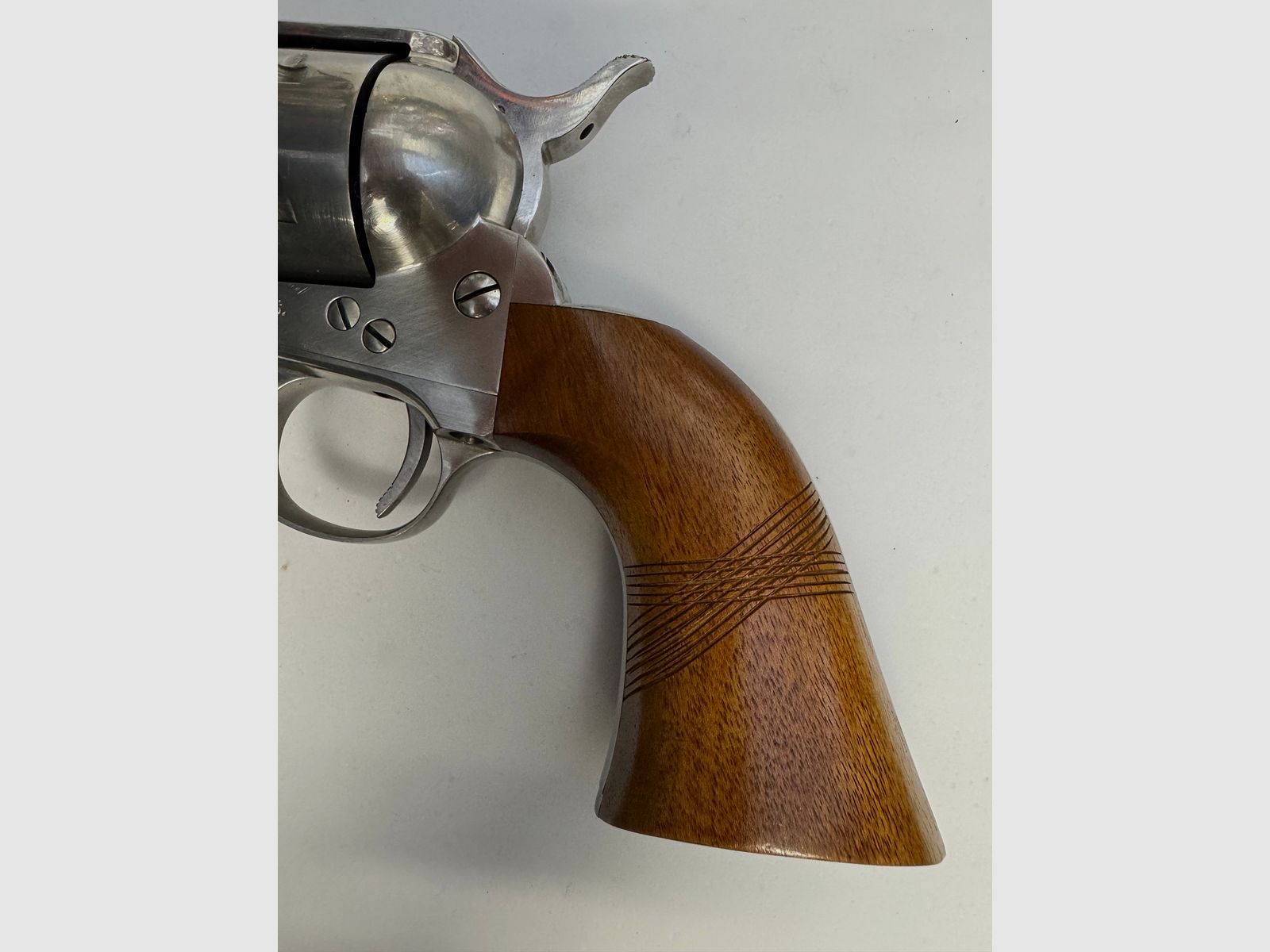 Colt SAA .45 Colt, Pietta, acero inoxidable