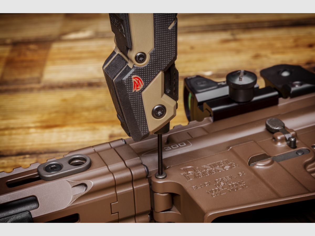 UTENSILE MULTIFUNZIONE PRO AR15 35 IN 1, immagine 3 di 6
