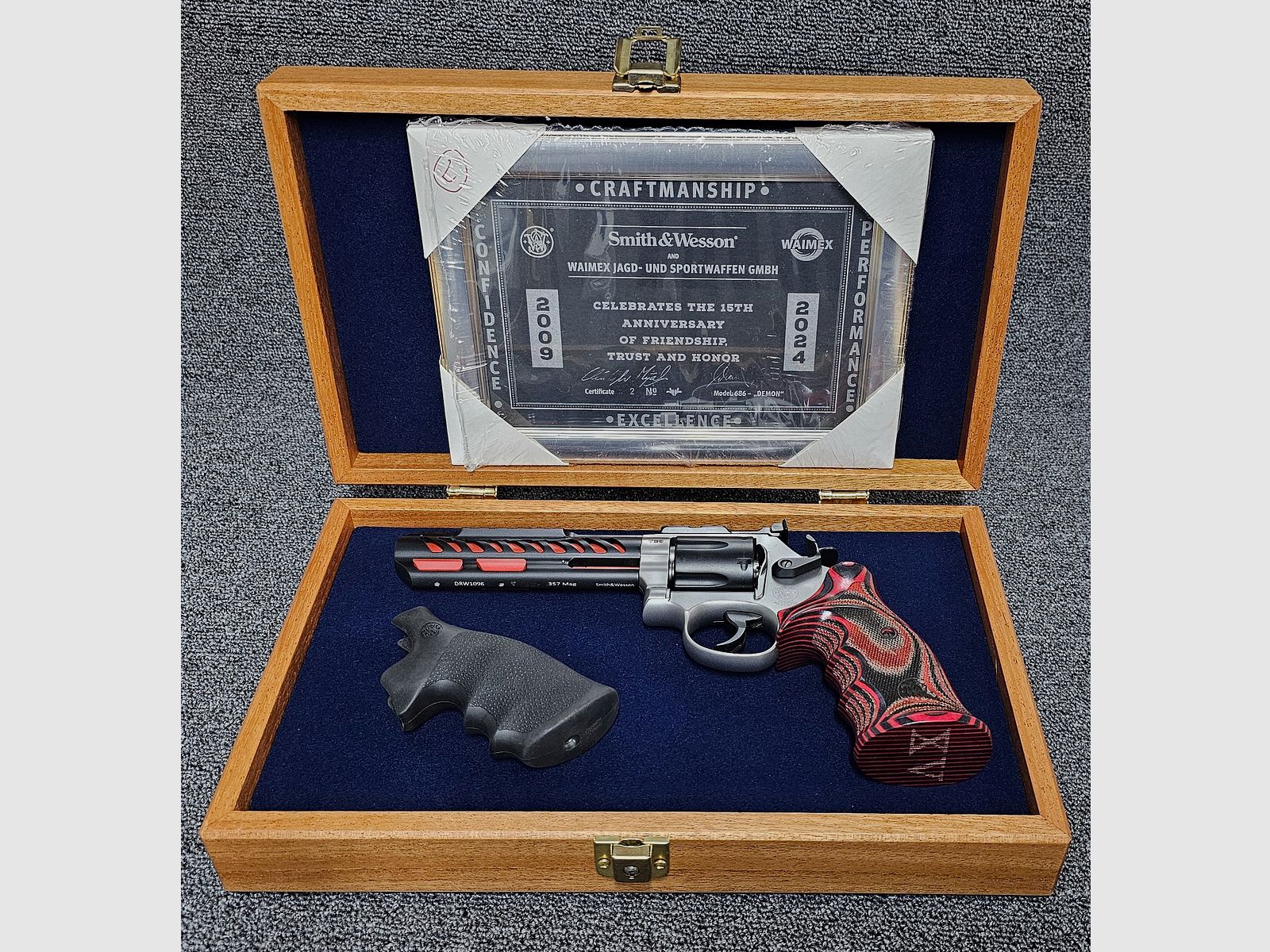 Smith & Wesson Revolver Model 686 Demon 6" - NR 2!