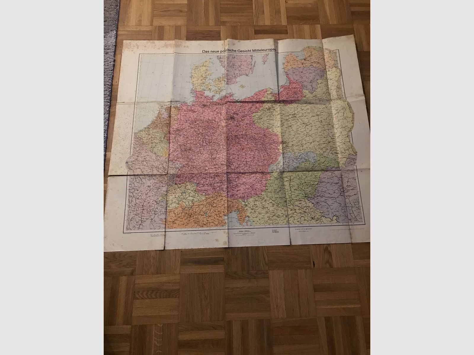 Großer Volksatlas von 1939. Original mit Landkarte 