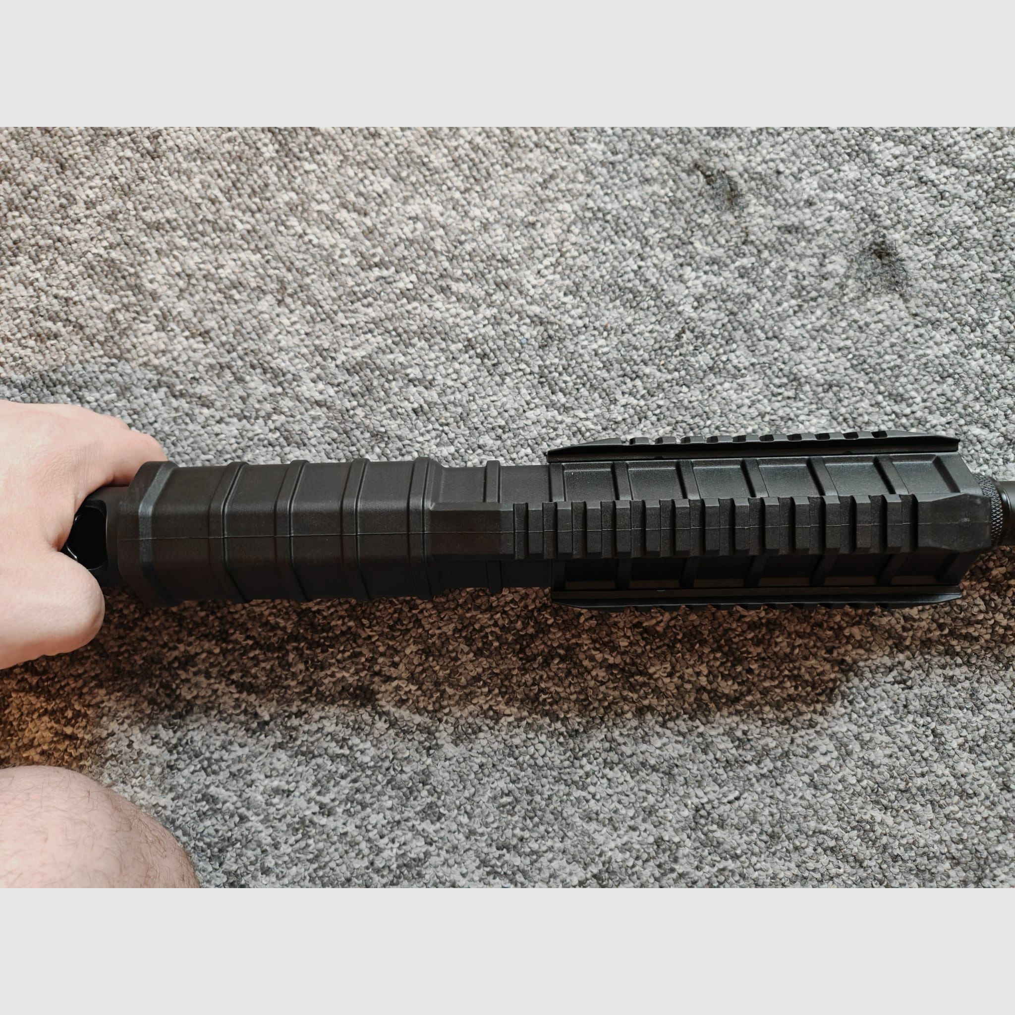 Poignée avant pour fusil à plomb Steel Defender .68 RAM de MWM Gillmann | compatible également avec les modèles Hatsan Escort | 2 versions différentes | NEUF