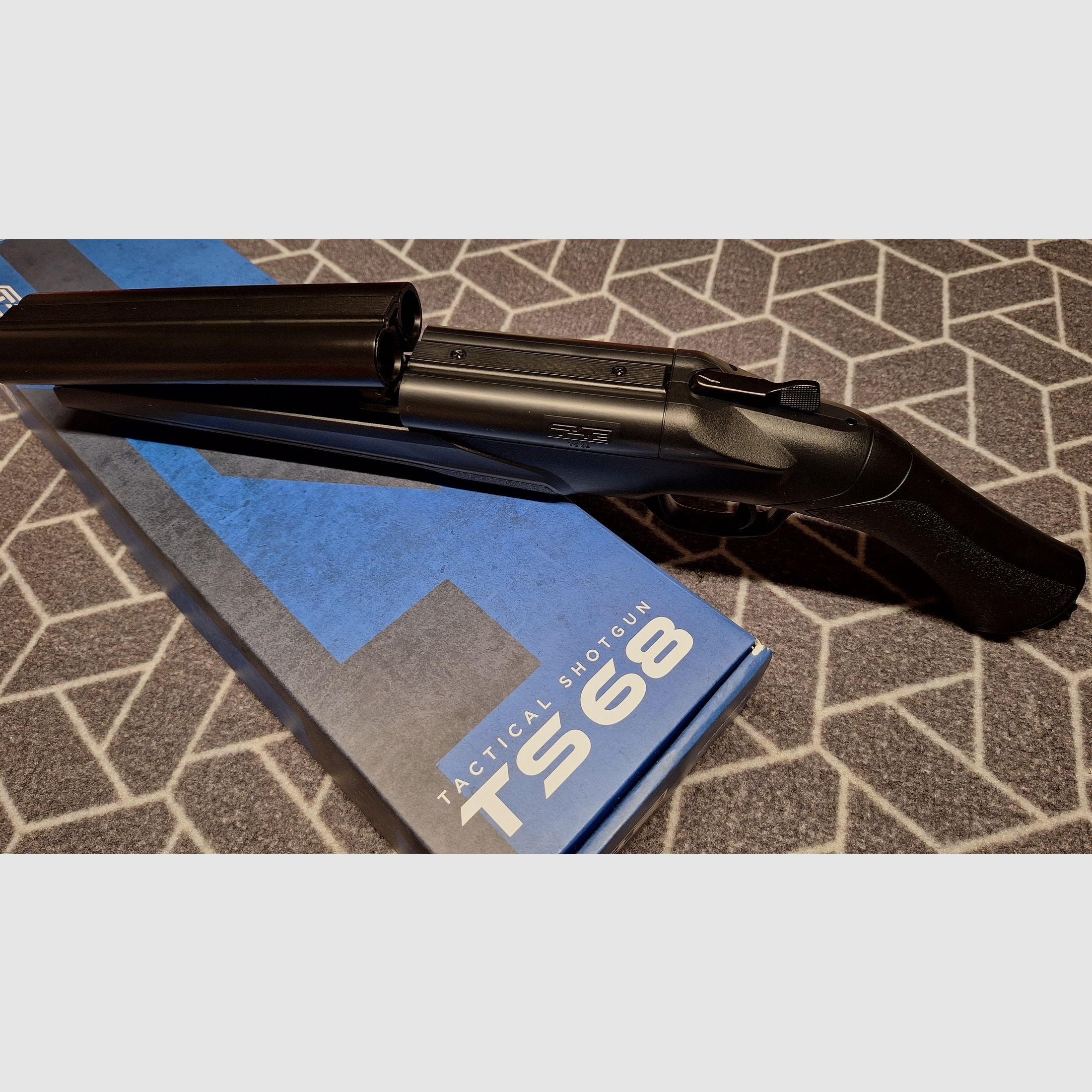 T4E TS 68 / HDS 68 Premium pakiet z zaworem eksportowym, amunicją, CO2, pociskami śrutowymi, strzałkami itp. Nowy!