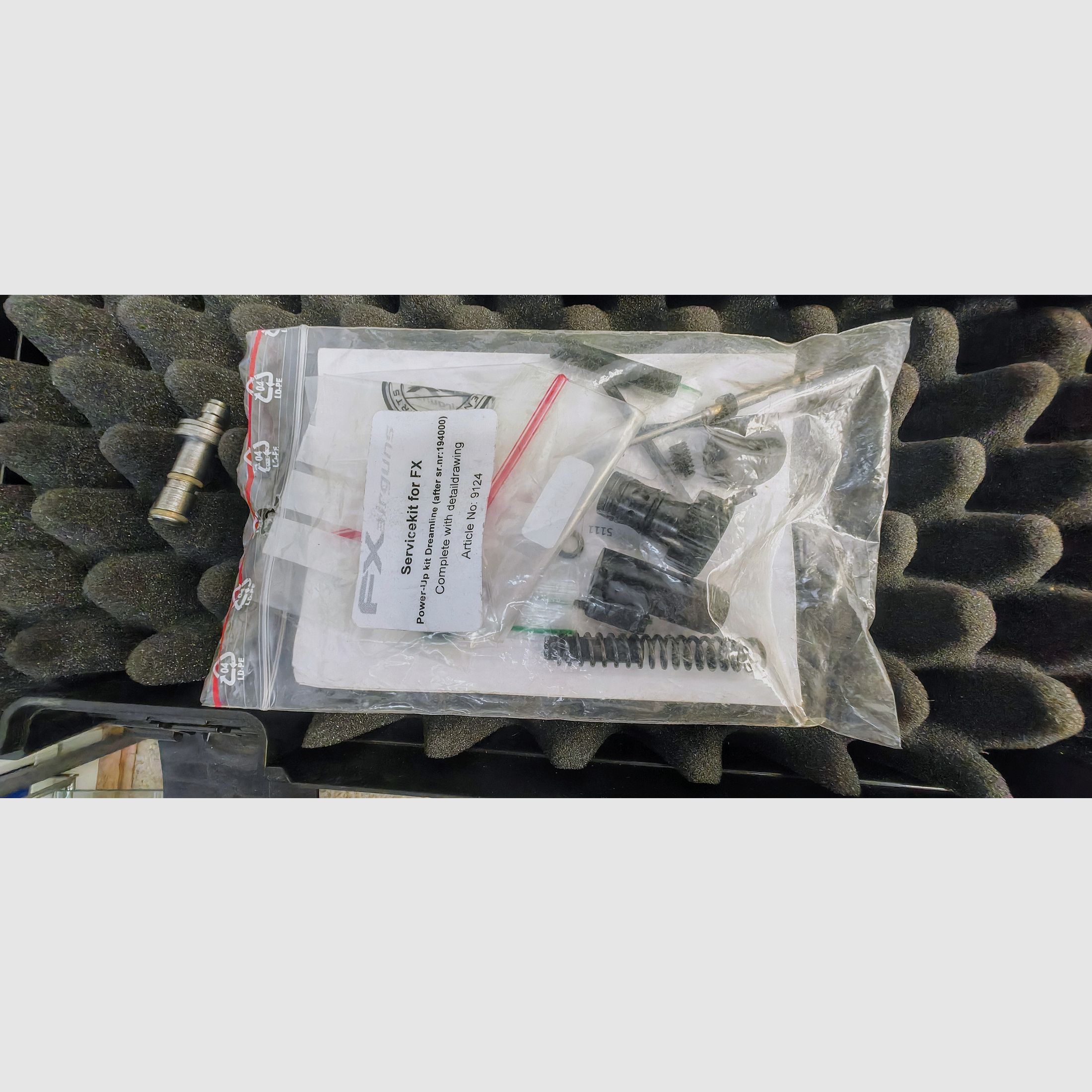 FX Dream Line Tacticel 4,5m/m,mit Tacticel-Klappschaft, Exportsatz u. Zielfernrohr, mit Koffer