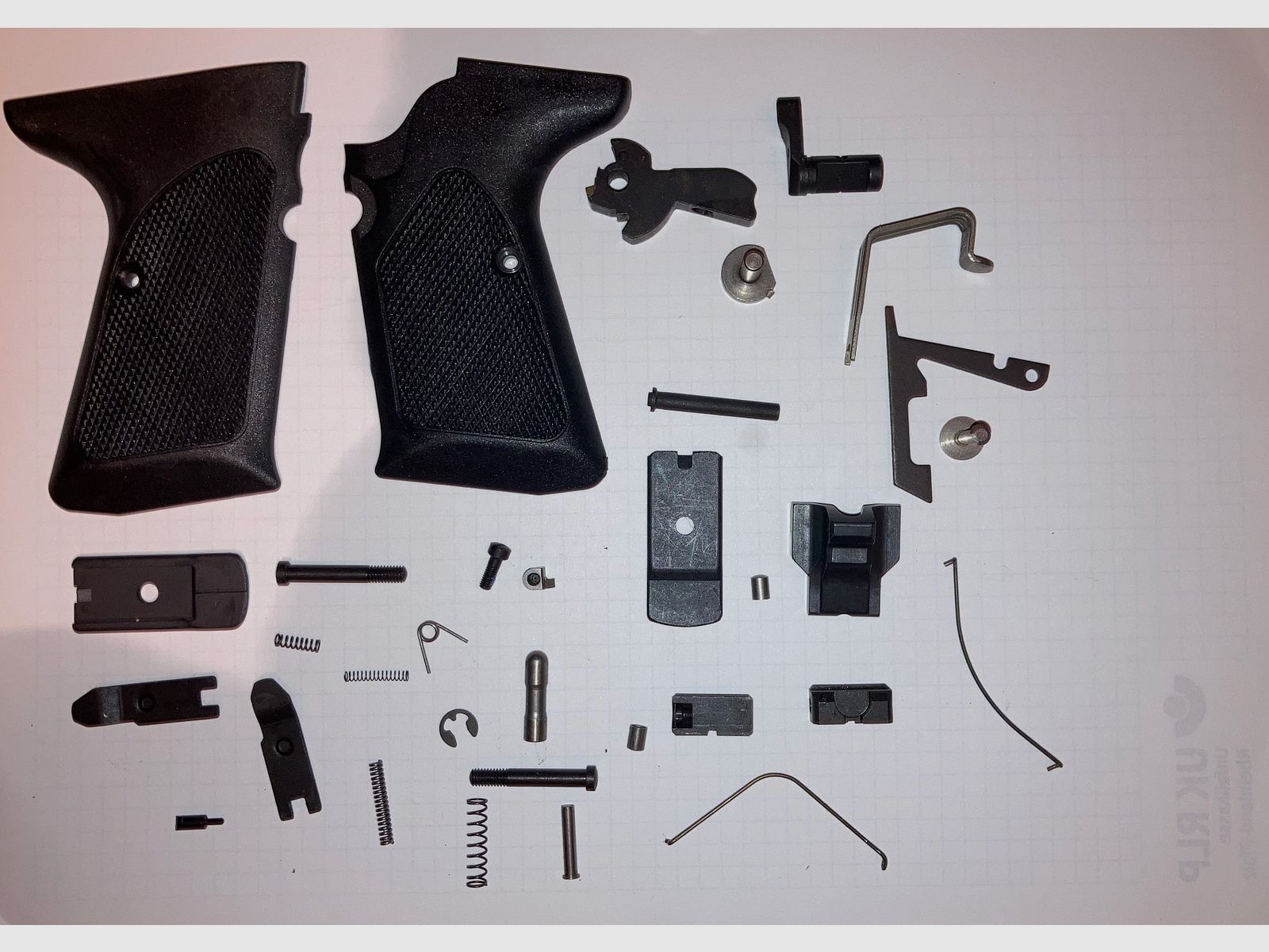 Set completo di pezzi singoli Walther P5