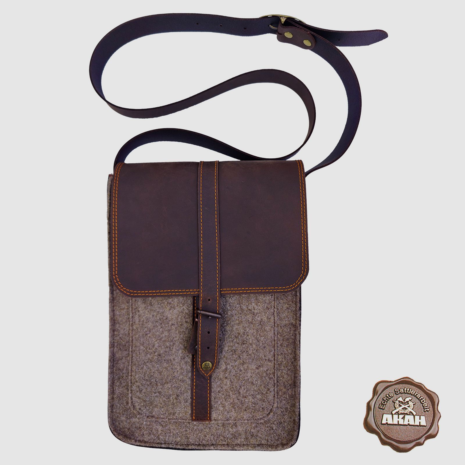 Sac messenger en feutre de laine