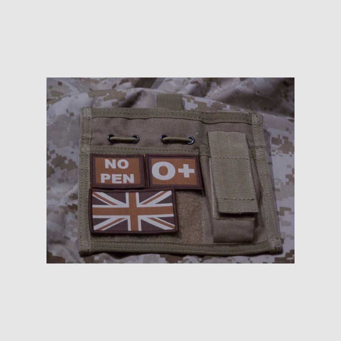 ID Patch Bloodgroup OD Green / Desert with Velcro AB Pos
