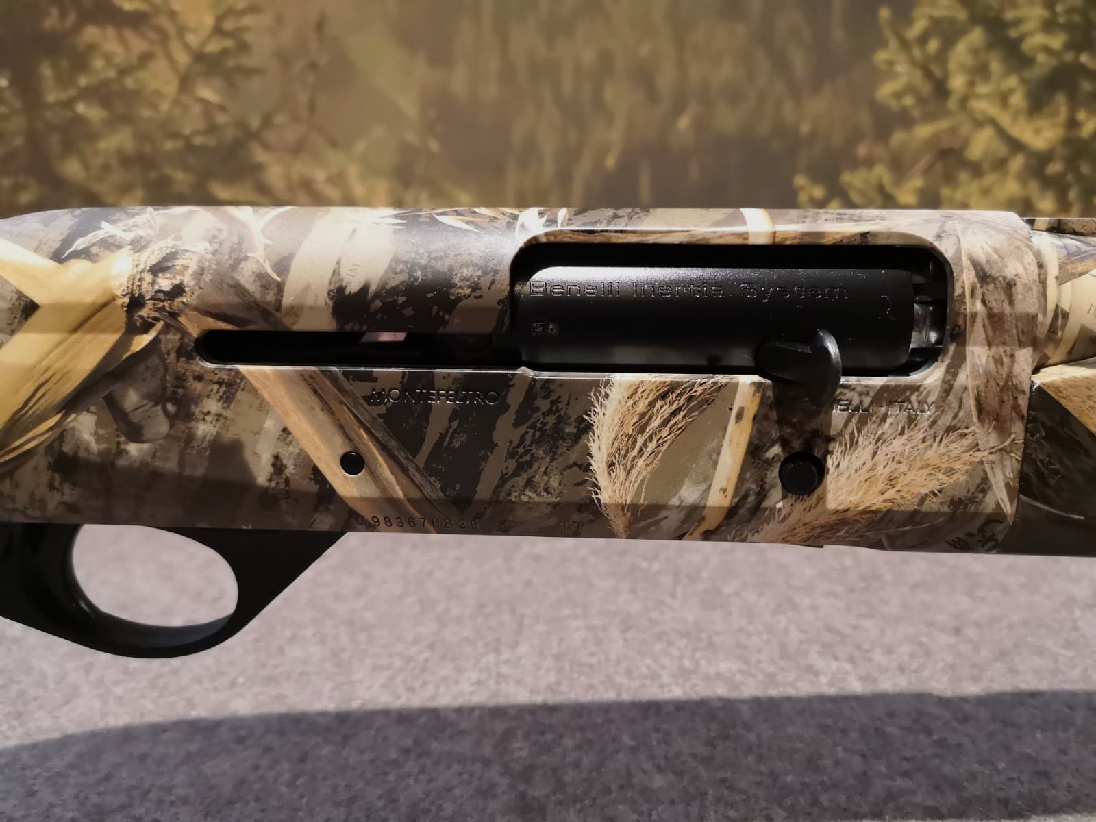 Benelli Montefeltro 12/76
