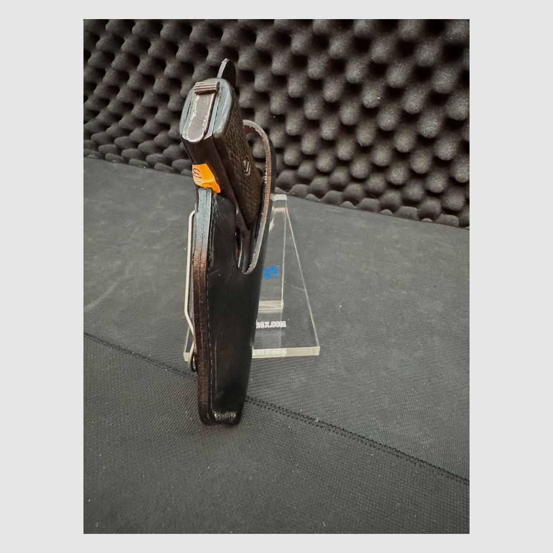 Belt holster with clip, like DBGM, black smooth leather, glossy, suitable for pre-war pistols 6.35mm