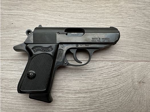 Sehr seltene Smith&Wesson PPK im Kaliber .380ACP/ 9mm Kurz