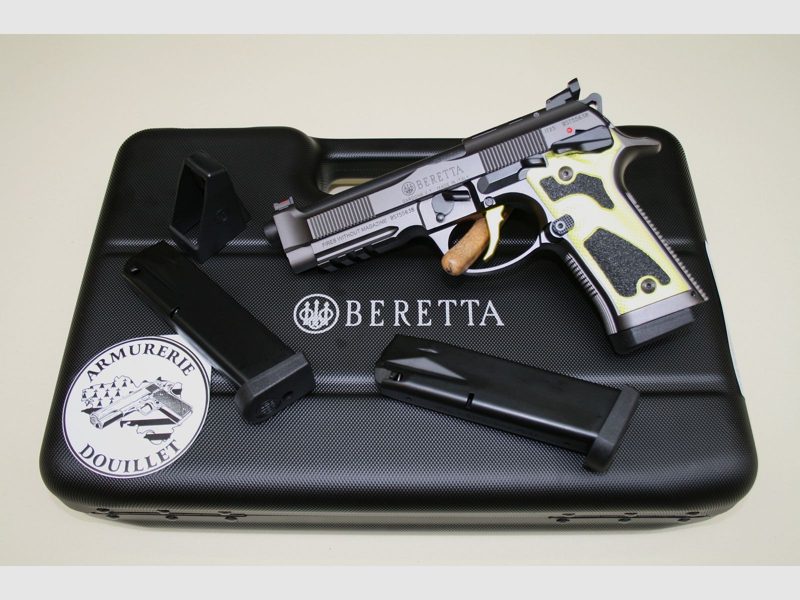 Pistole Beretta 92 X Performance Optic Ready Kal. 9×19 Special Make Gelb, Bild 1 von 8