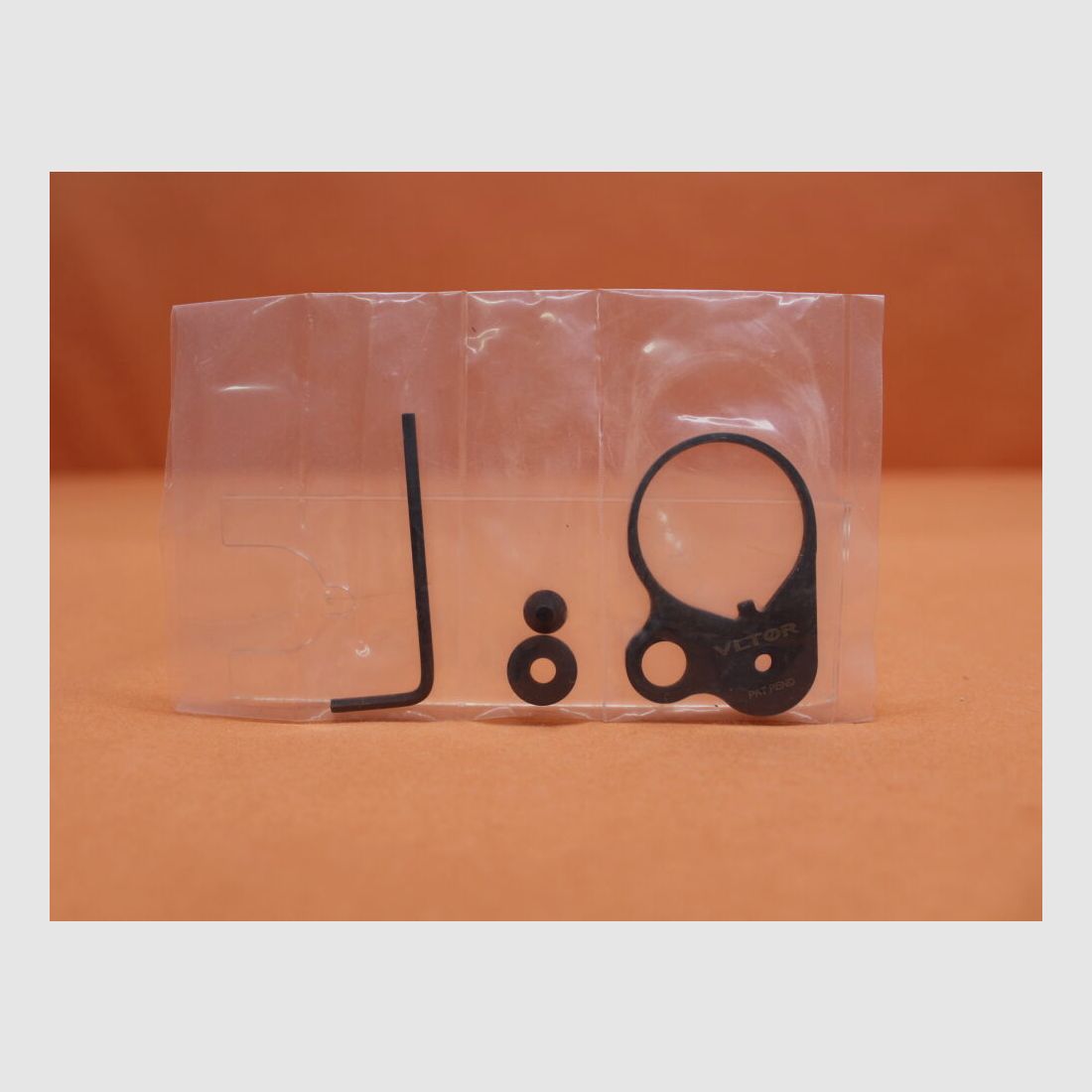 Plaque de fin de récepteur VLTOR AR-15 : Adaptateur de montage de sangle en boucle VLTOR (SASE-2)