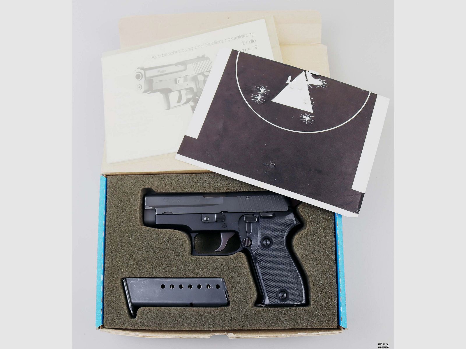 Pistolet Sig Sauer mod. P6 Police Allemagne de l'Ouest cal. 9×19 matr. M524631A2, image 9 sur 11