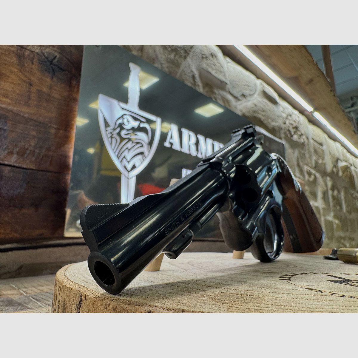 USED – REVOLVER – SMITH & WESSON MOD. 15-3 | 4″ cal. 38 SPECIAL, image 2 of 5