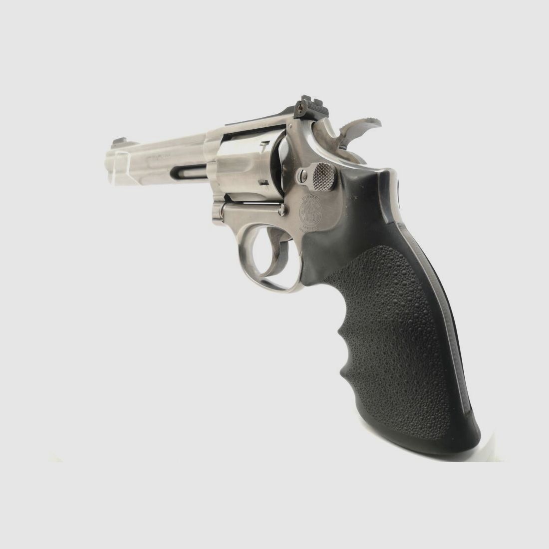 Smith & Wesson 617-1