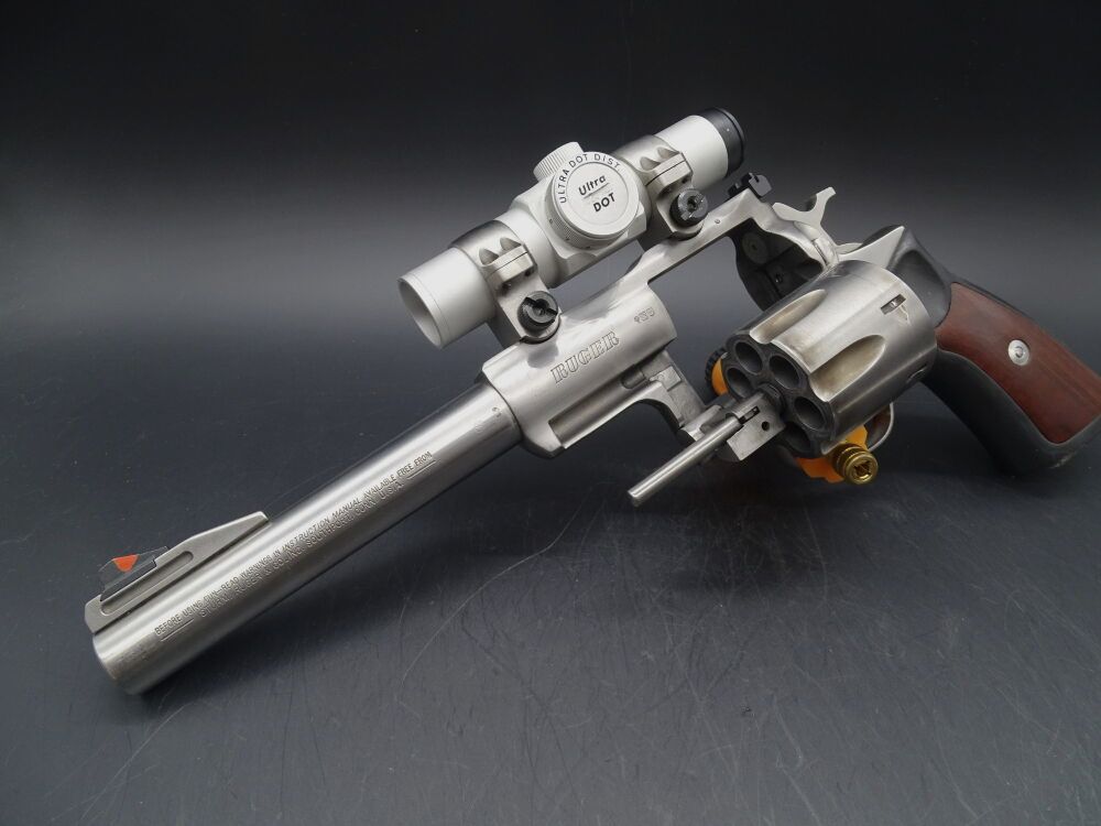 Ruger Redhawk Kaliber .44 Magnum mit Pointer Redhawk