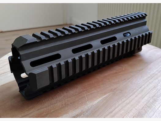 HK MR 223 Handschutz 9 Zoll oliv