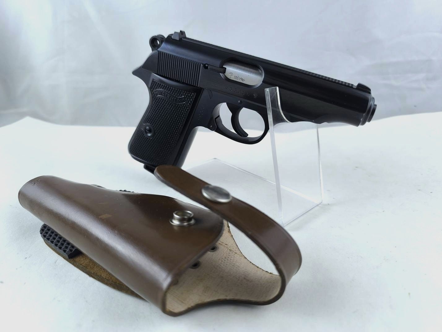 Pistola Walther PP cal. 7,65Br, immagine 1 di 5