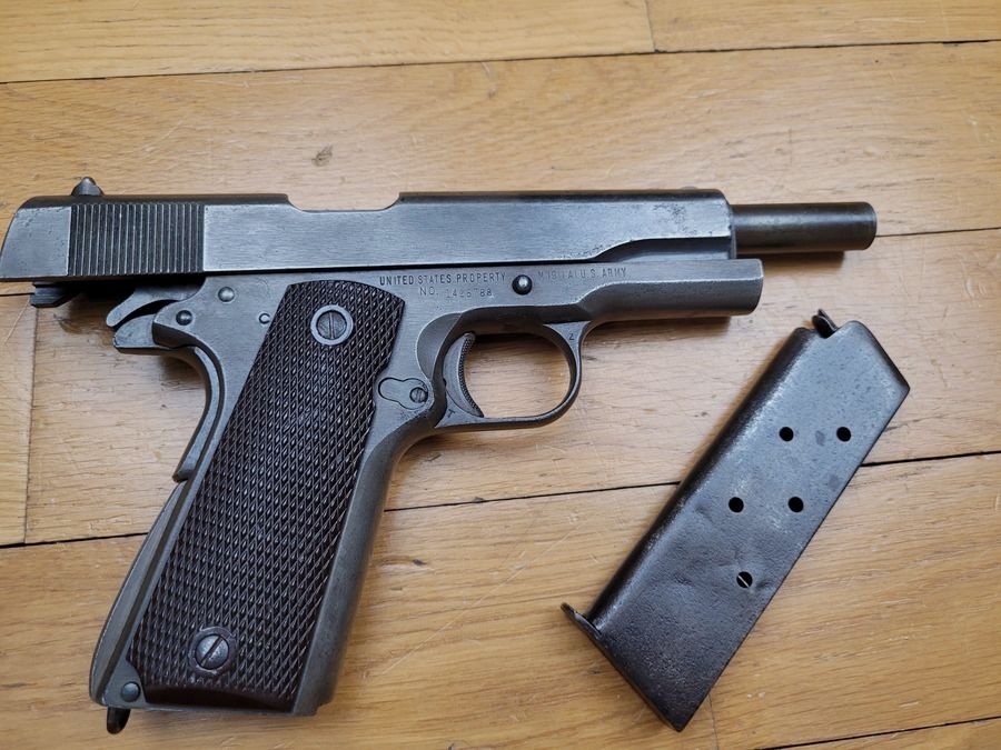 Sehr guter Colt 1911 A1 der US-Armee – Zweiter Weltkrieg – Herstellung Remington von 1943 – Mit ORIGINAL-Holster und ORIGINAL-Kampfgürtel – Mechanik und Lauf einwandfrei – TBE-, Bild 15 von 19
