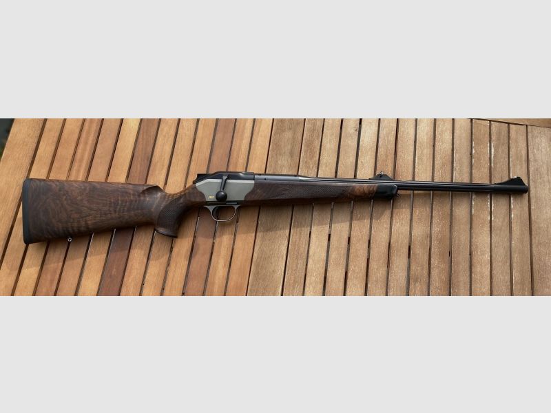 Blaser R8 Kal.30-06 Semiweight