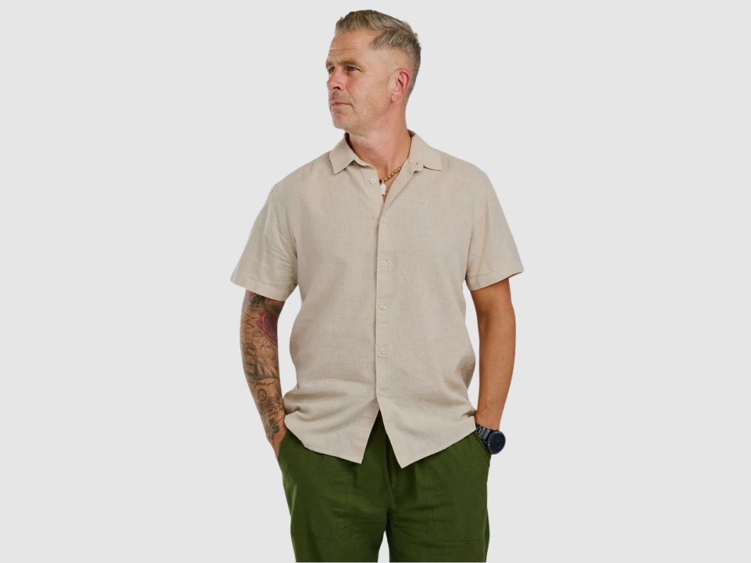 Pinewood Värnamo InsectSafe® Hemp 5373-616 Men's Short-Sleeve Shirt, image 1 of 2