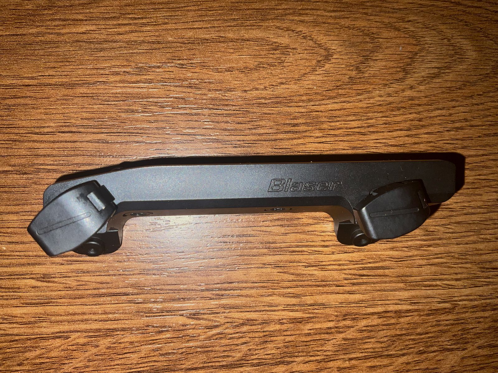 Montaje de silla Blaser para riel interno Zeiss