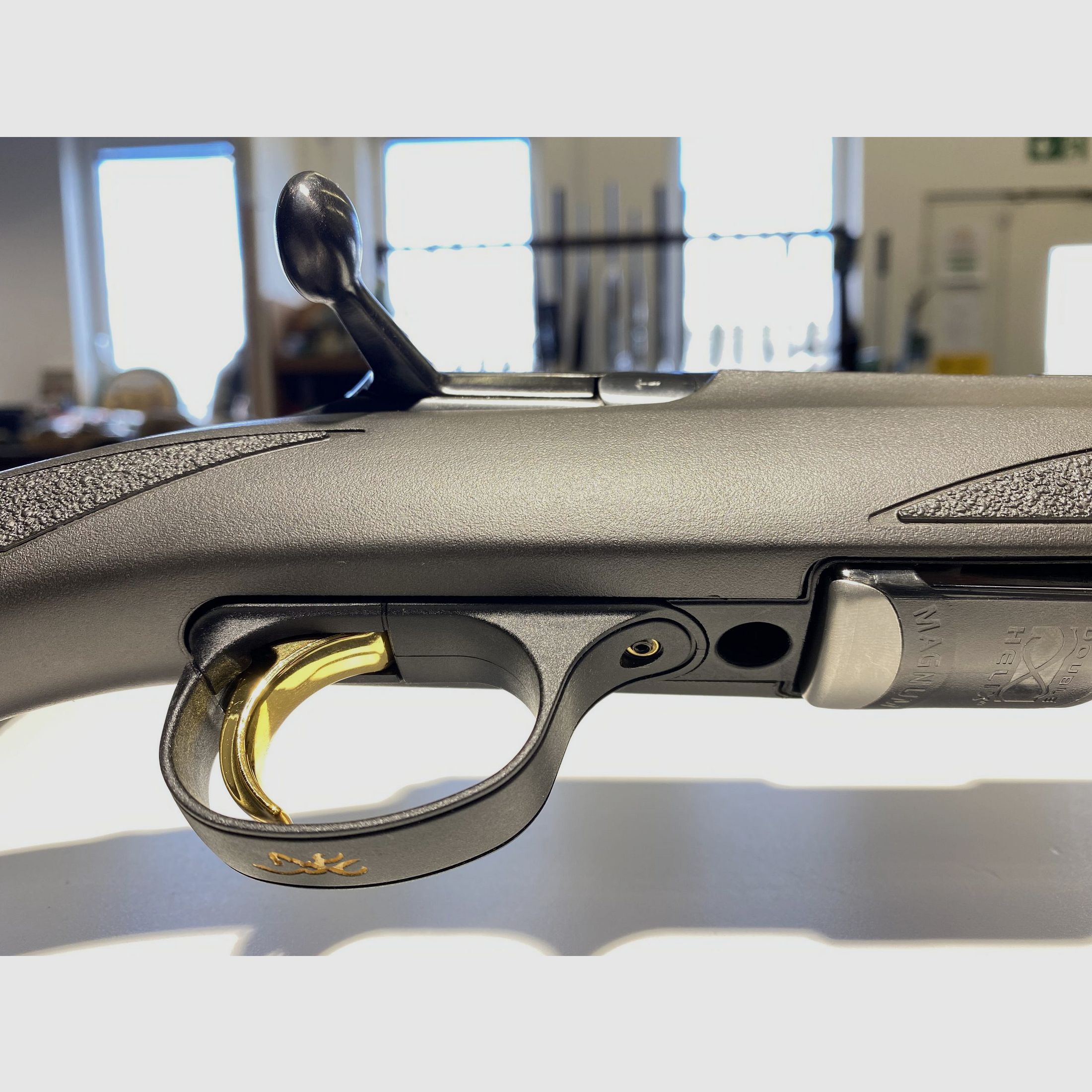 Fucile Browning T-Bolt Composite Sporter, cal. .17 HMR, lunghezza canna 22", immagine 3 di 4