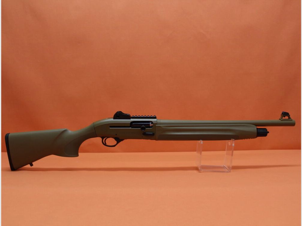 Beretta Ha.Flinte 12/76 Beretta 1301 TACTICAL FDE Sand 18.5" barrel OCHP interchangeable choke/ Picatinny/ Ghost-Ring