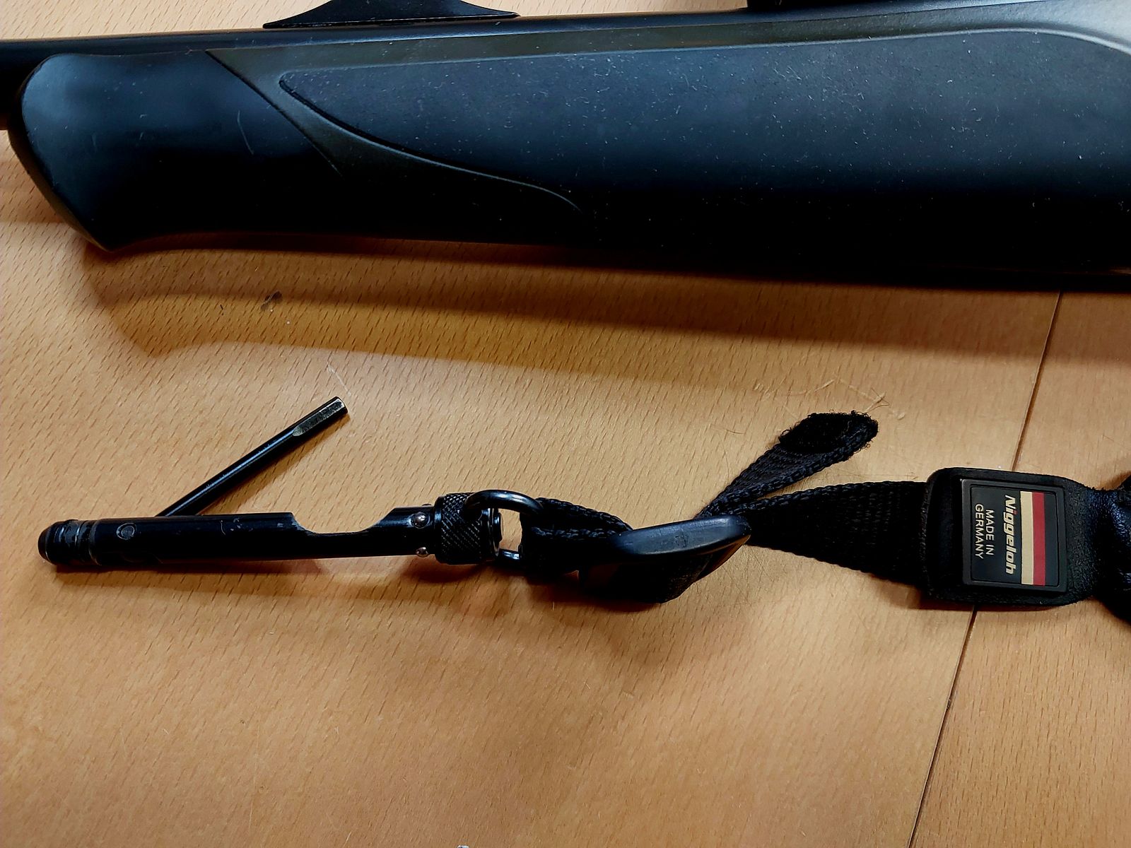 Sauer 404 XT (calibro) in 30.06 plastica verde + Zeiss V6