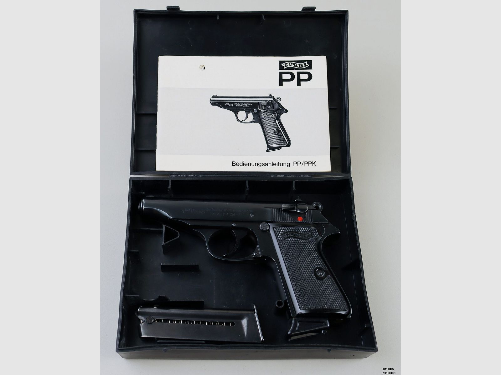 WALTHER PISTOOL MOD. PP CAL. 22 L.R. ser. nr. 21228, afbeelding 10 van 11