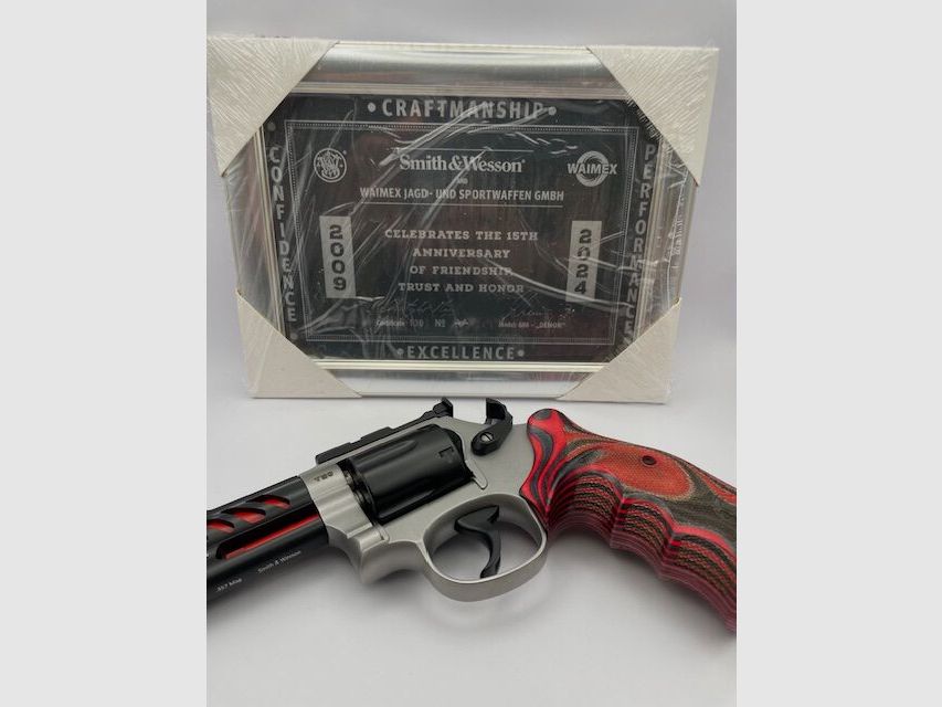 Smith & Wesson S&W 686 Demon Limited Edition (139 of 150)