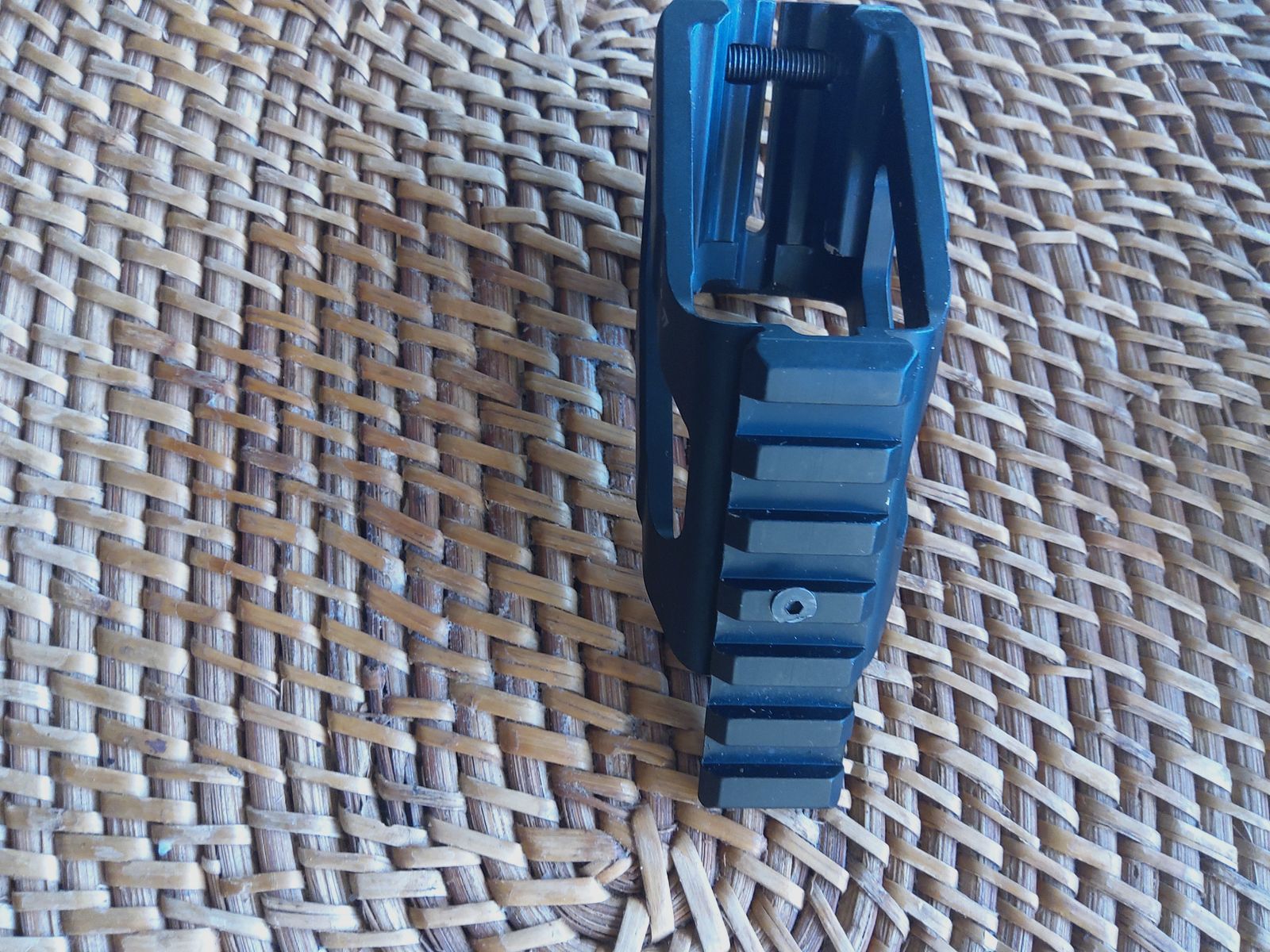Verkaufe  Brückenmontage für Pistole