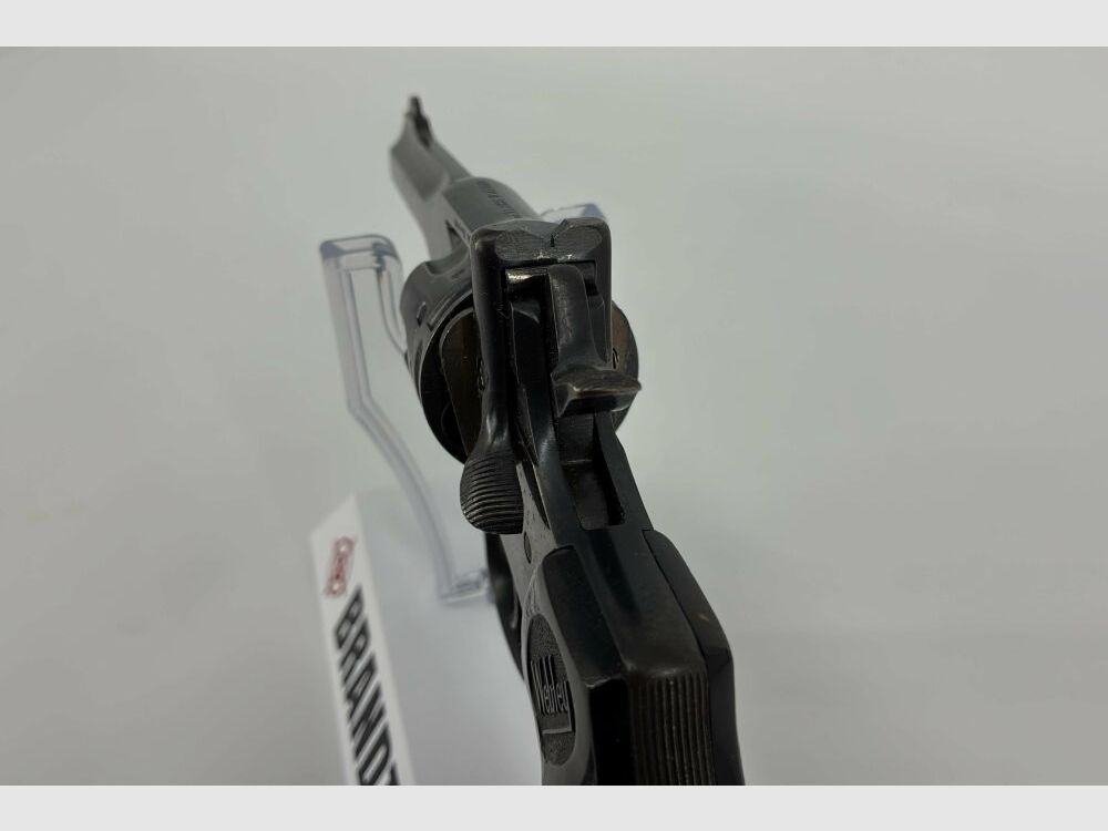 Webley & Scott Mark IV 38 .38S&W