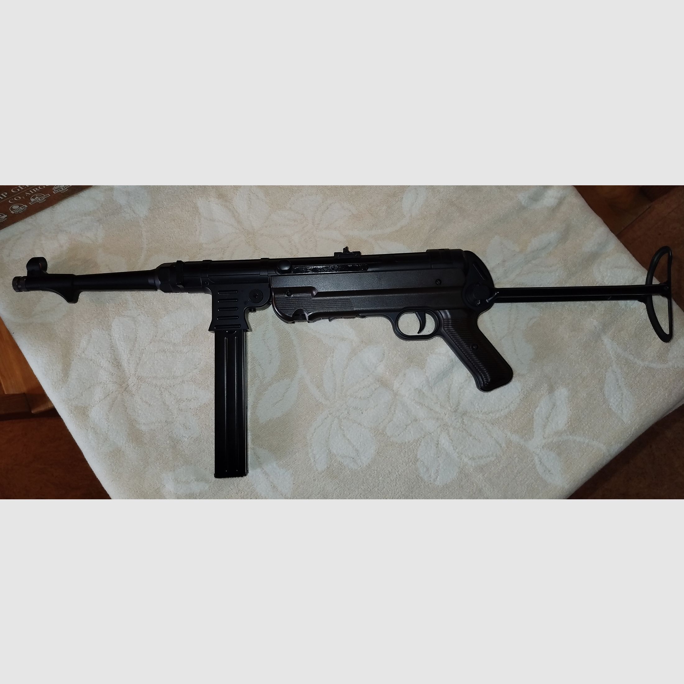 Die MP40 im Kaliber 4,5mmBB 7,5 Joule Co2