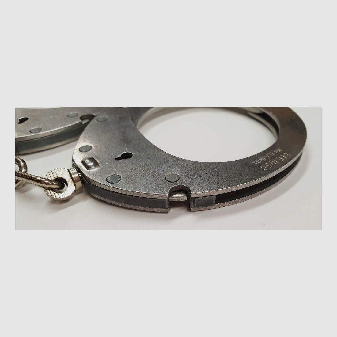 CLEJUSO Clemen & Jung e.K. Handcuff CLEJUSO No. 12 A INOX large, stainless steel handcuff, Made in Germany, used