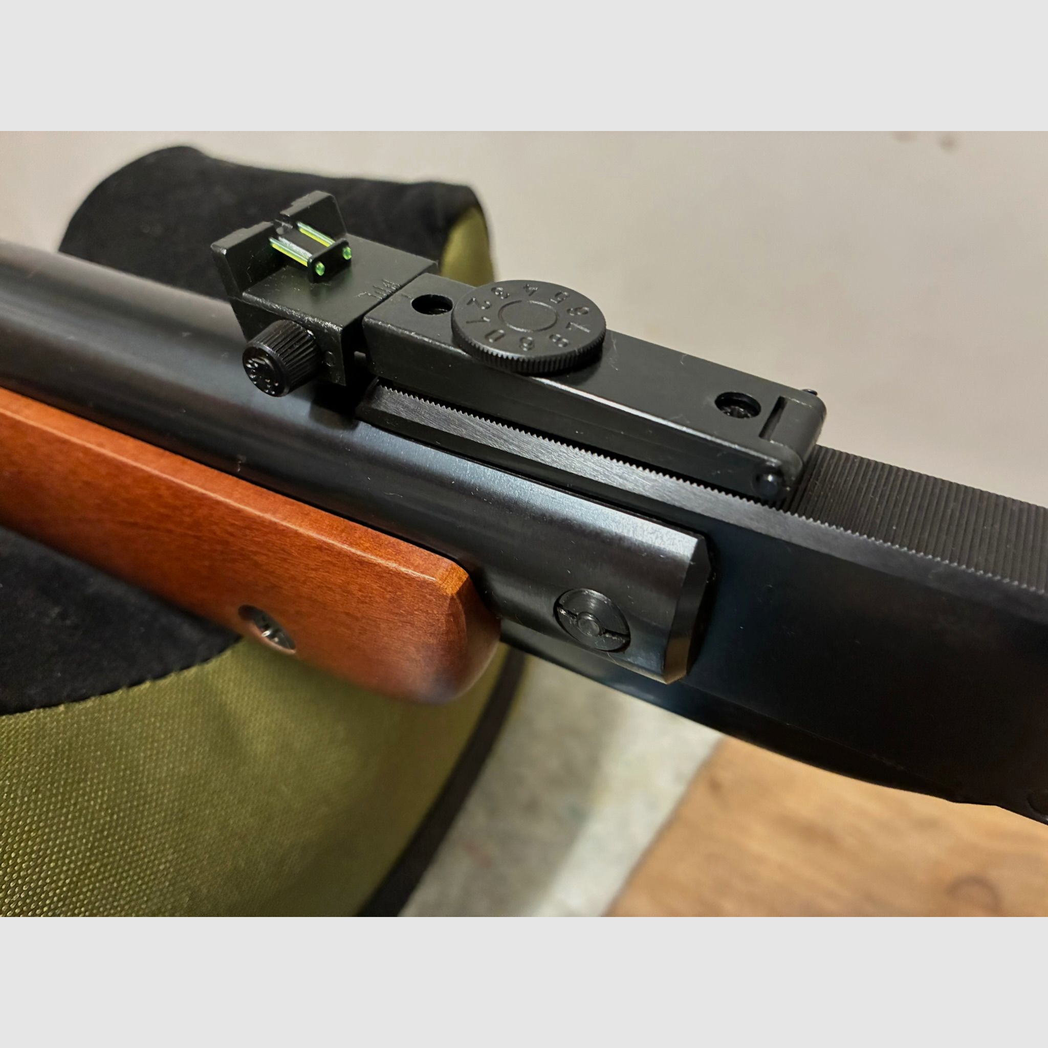 Luchtgeweer Diana 31 Luxe Houten Schaft T06 met Hawke ZF - geen 34 / 35