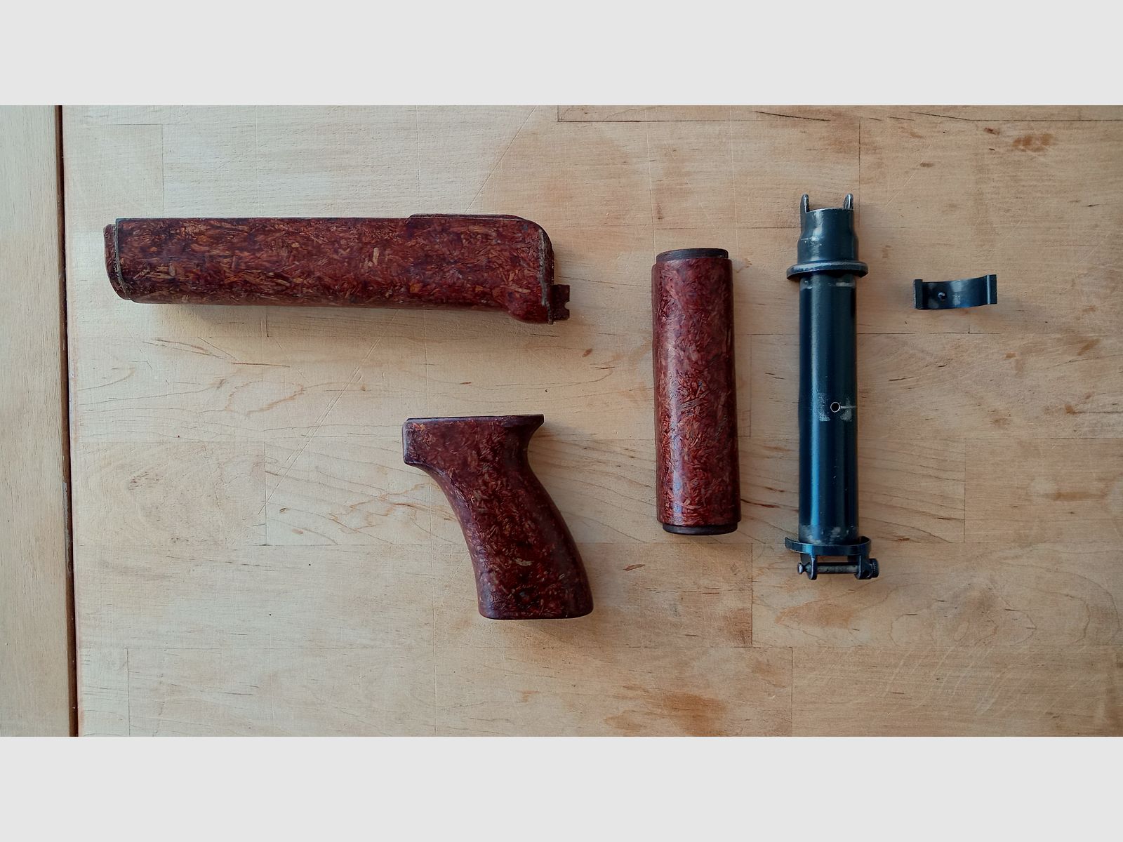 Original VZ.58 "Beaver Barf" Bakelit Handschutz und Griff / auch geeignet für CSA Sporter / Set #4