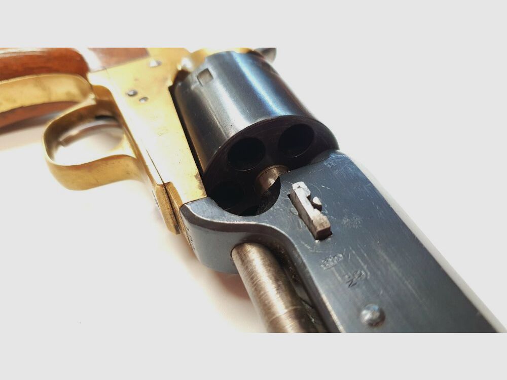 Revólver de percusión desconocido 1851 Navy, calibre .36 Black Powder cañón de 7,5 pulgadas