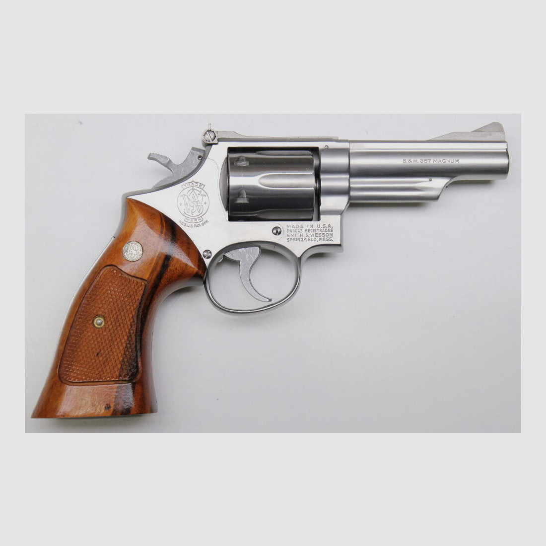 Smith & Wesson	 66 Edelstahl