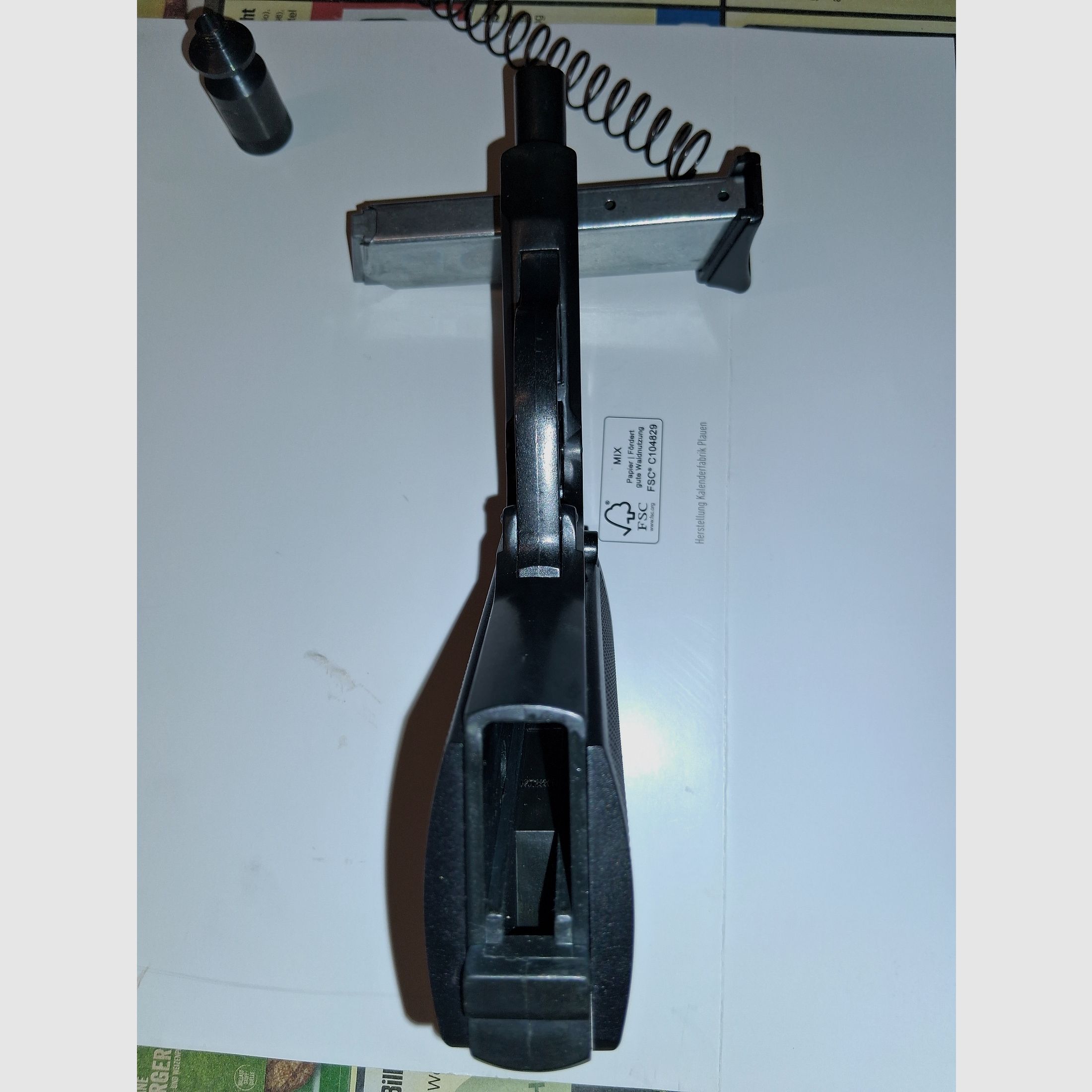 ME 9 mod. Para Griffstück komplett, Magazin, Abschussbecher, original Koffer (neuwertig)