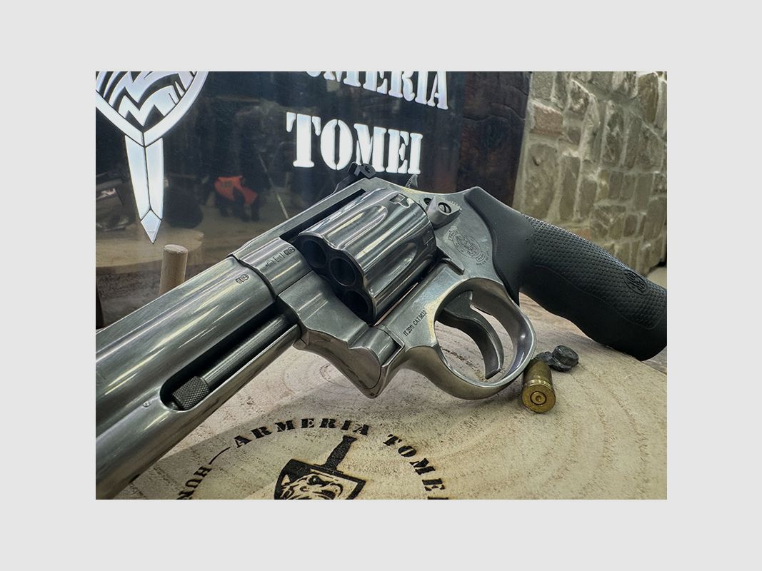 USED – REVOLVER – SMITH & WESSON MOD. 686 PLUS 6″ 7c cal. 357 Mag., image 3 of 6