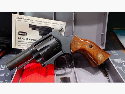 RECK BODYGUARD - SCHREK SCHOT REVOLVER - 9 MM R.K. / .380 KNAL - OVP