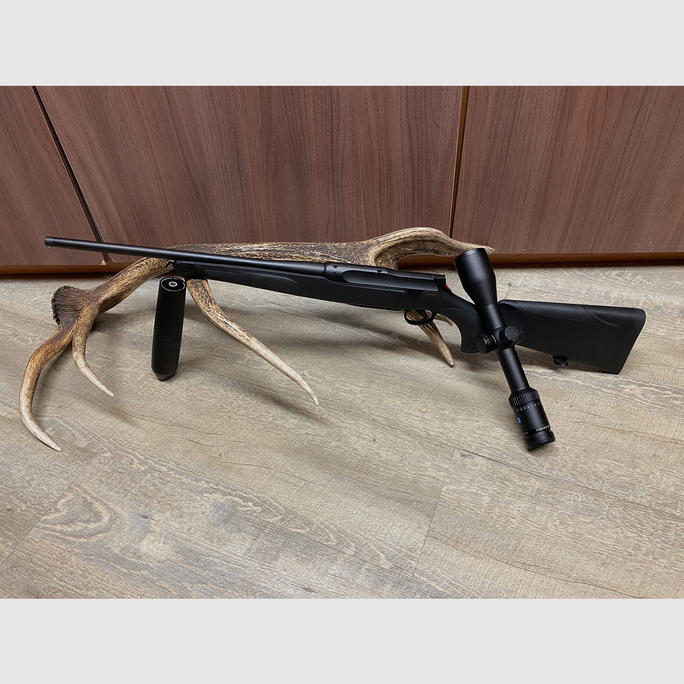 Sauer 505 Ergo Max, mit Zeiss Conquest V6 2-12x50 M, mit Schiene
