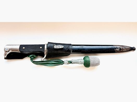 Bagnet/sidearm K98 w pochwie z chwostem
