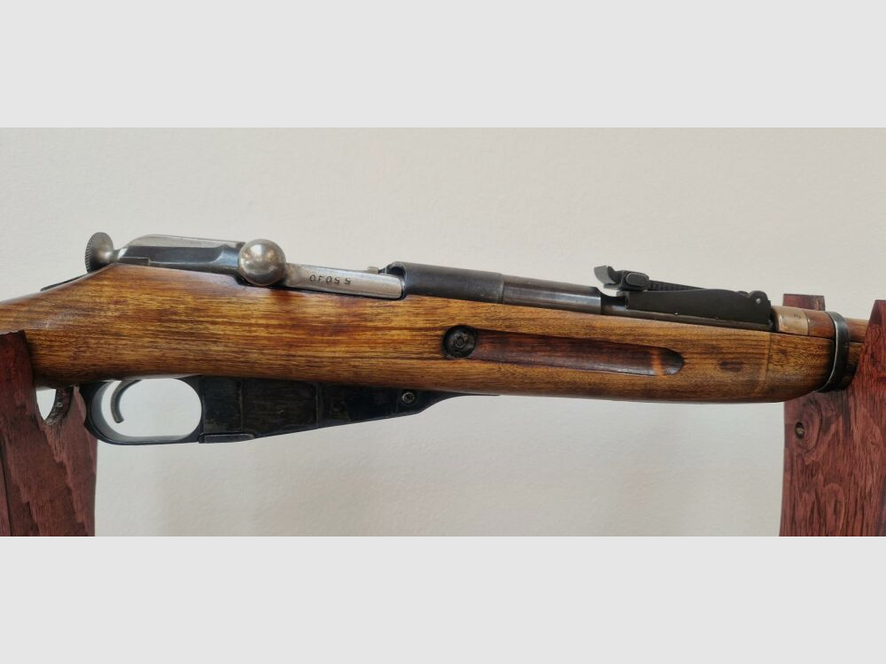 Tikka	 Mosin Nagant