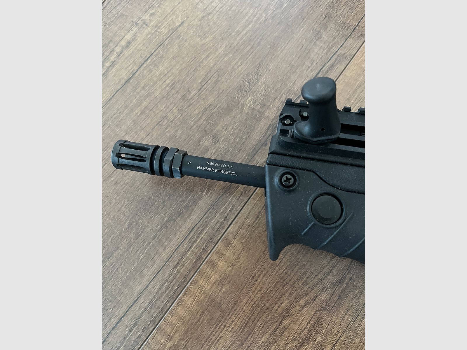 KWA Tavor GBB Airsoft con ottica