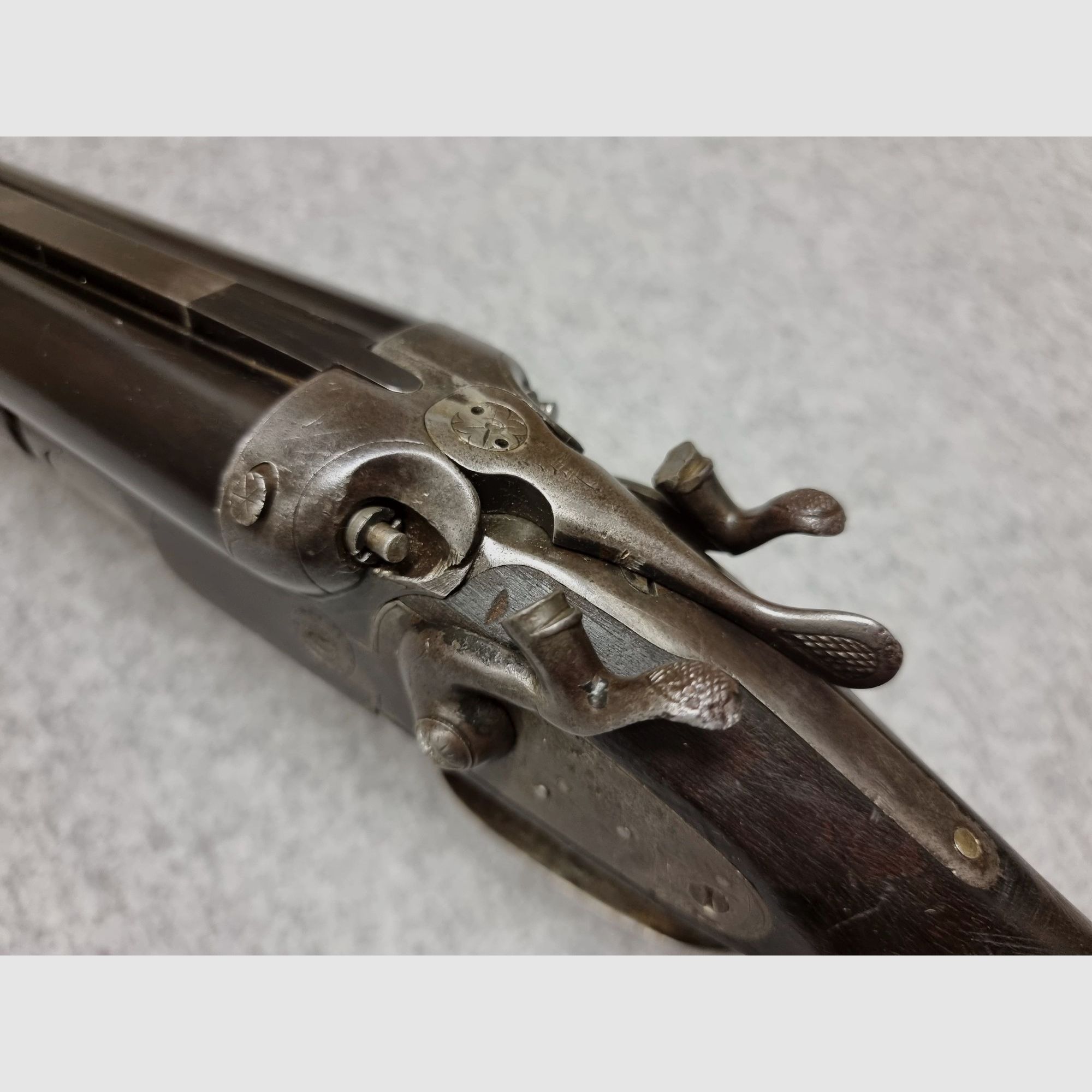 Escopeta histórica de cochero - Bayard Pieper - escopeta de percutor 16/70 con culata inglesa